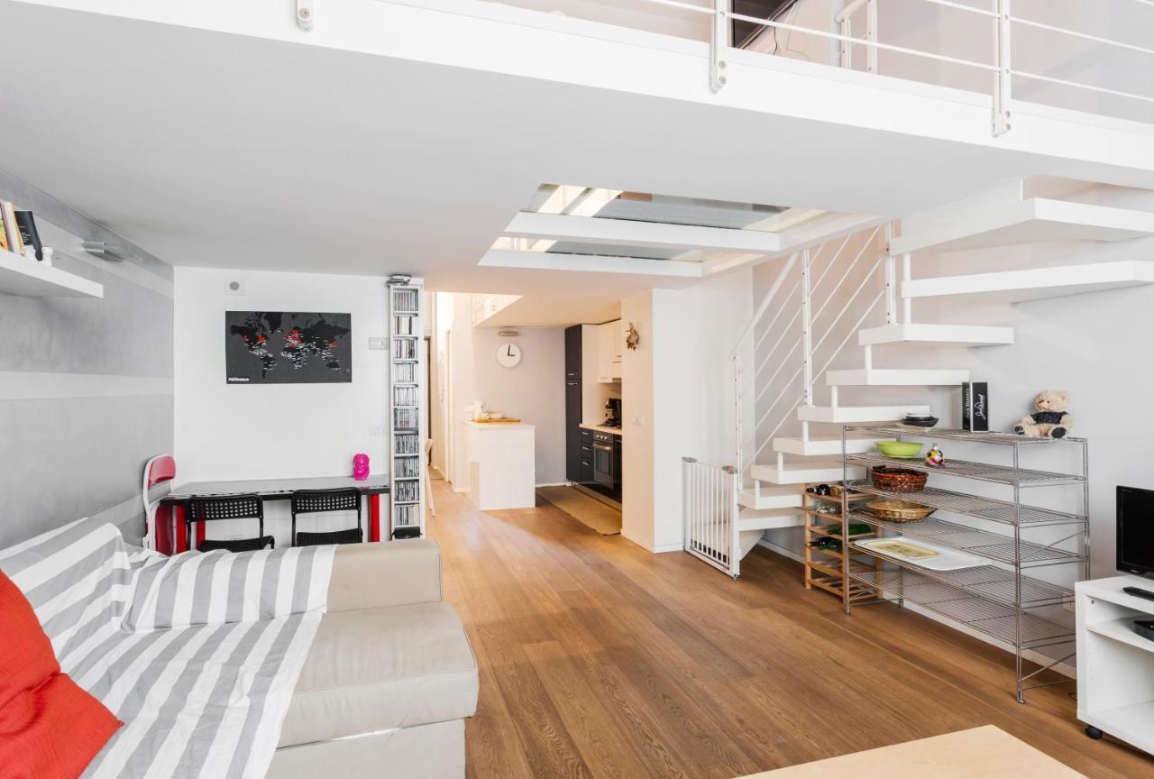 Awesome Loft In The City Center Of Milán Exterior foto