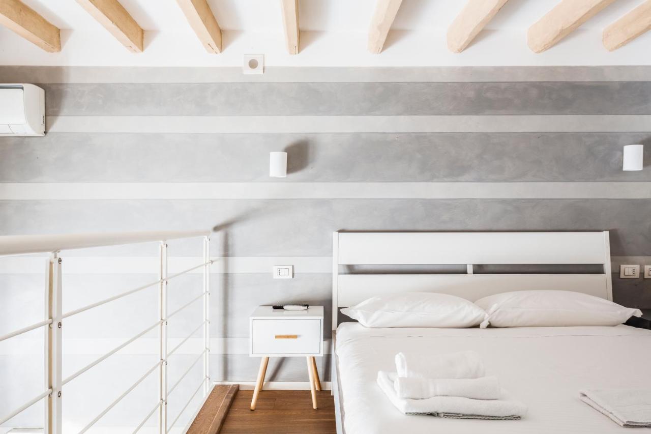 Awesome Loft In The City Center Of Milán Exterior foto